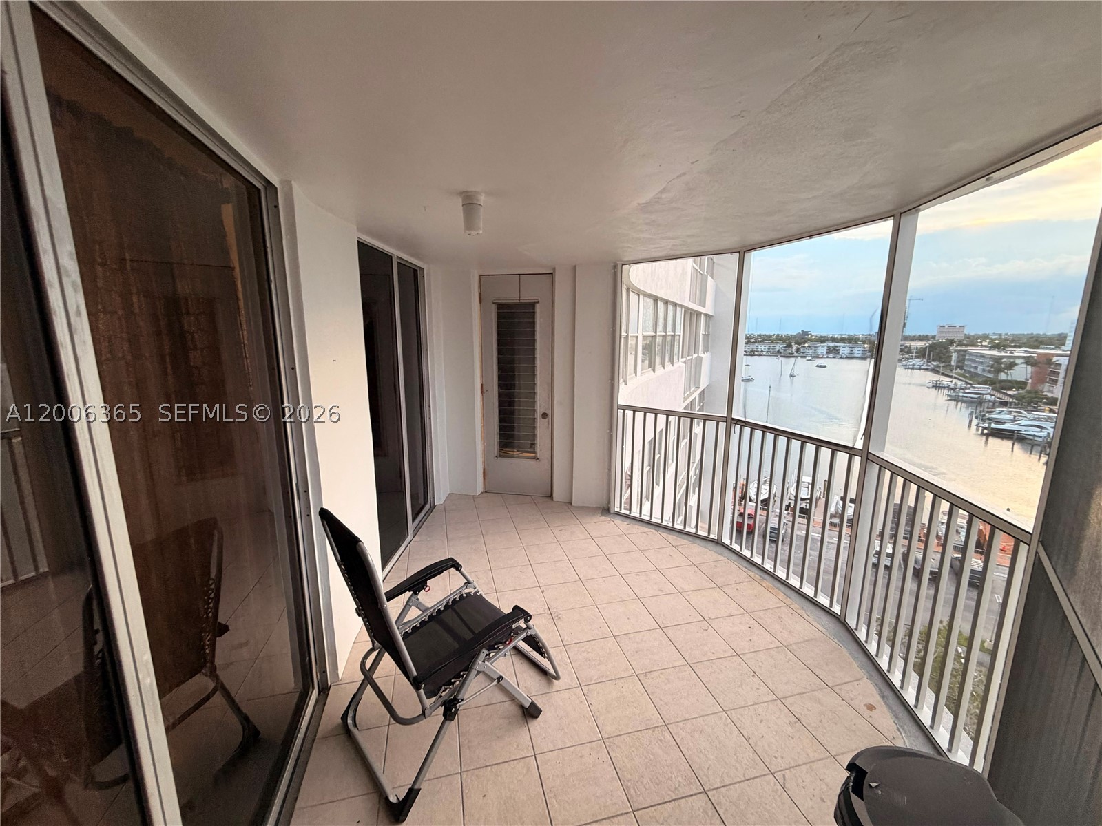 100 Golden Isles Dr 810 Property Photo 29