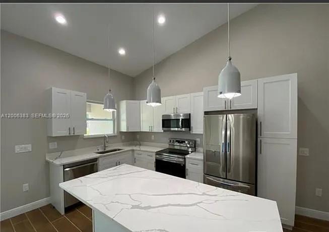 117-119 Meadow Property Photo 7