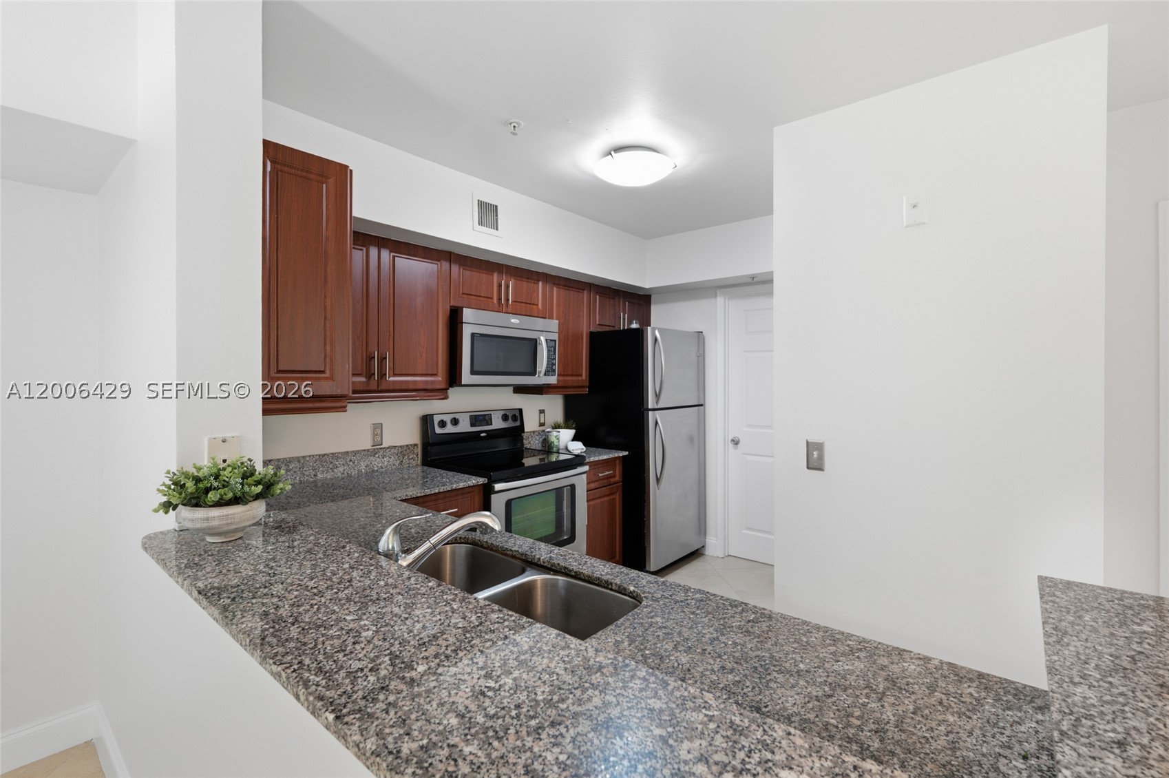 2451 Centergate Dr 303 Property Photo 2
