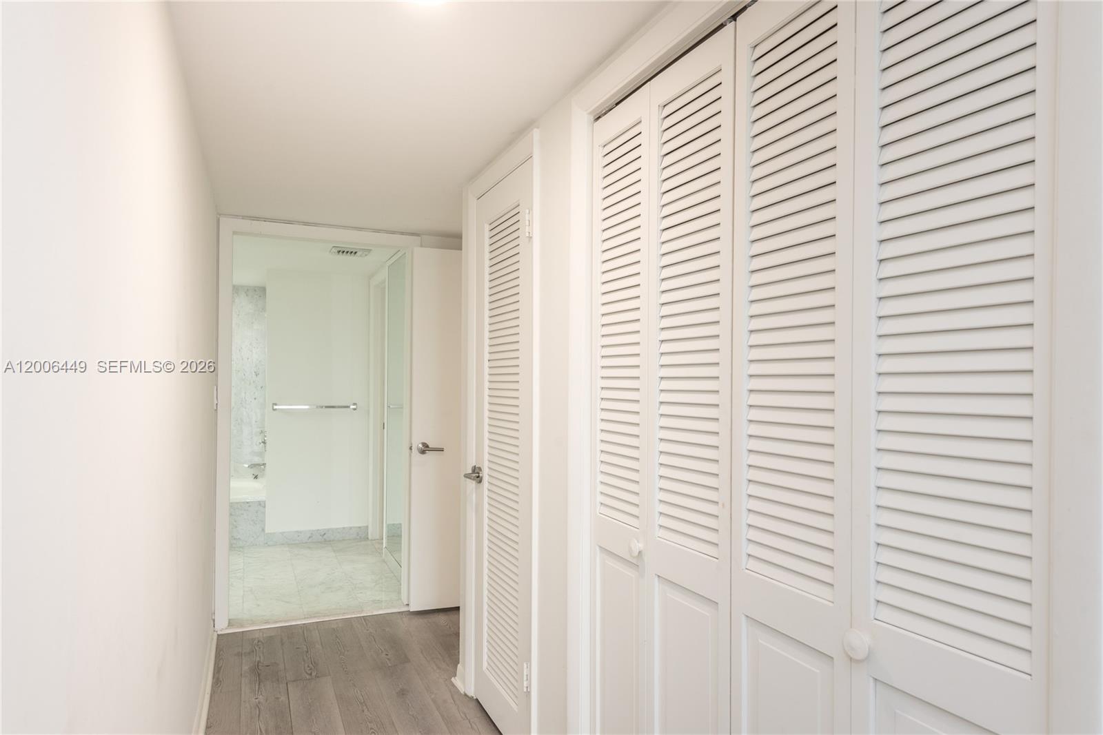 600 Grapetree Dr 8fs Property Photo 14
