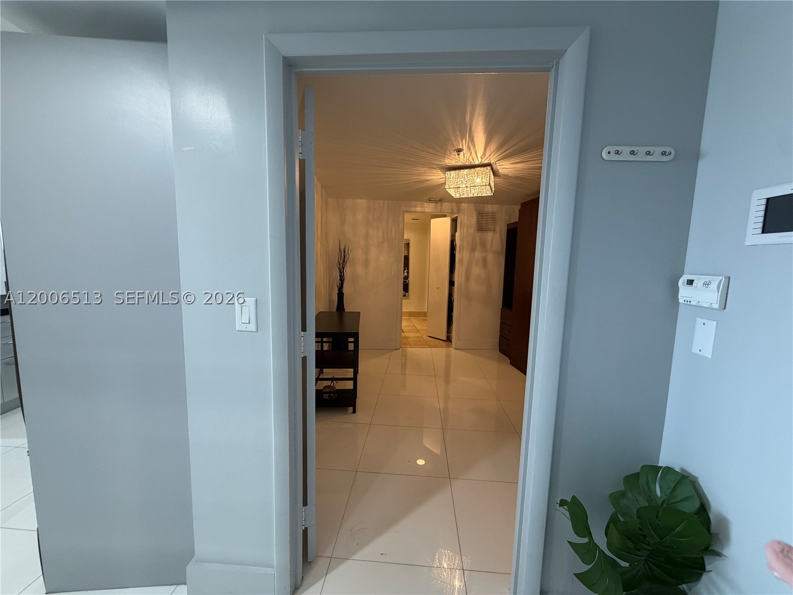 18201 Collins Ave 5105 Property Photo 4
