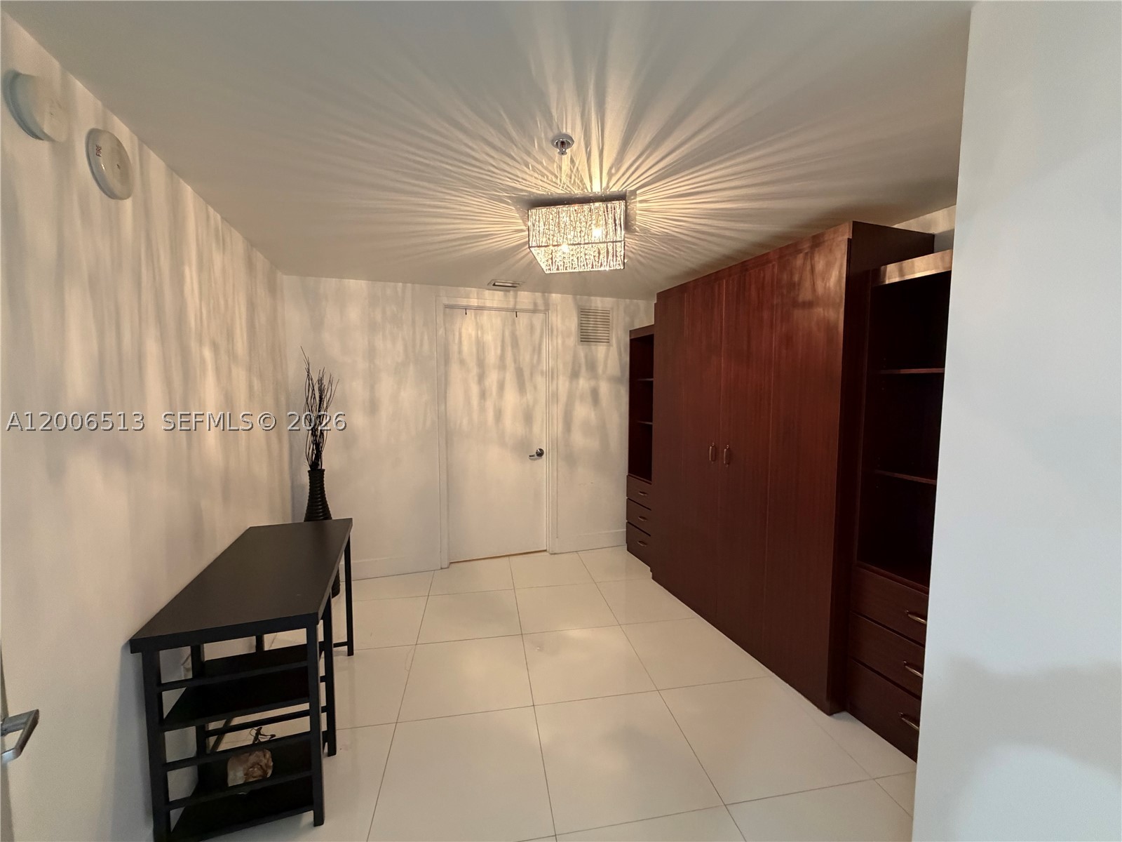 18201 Collins Ave 5105 Property Photo 8