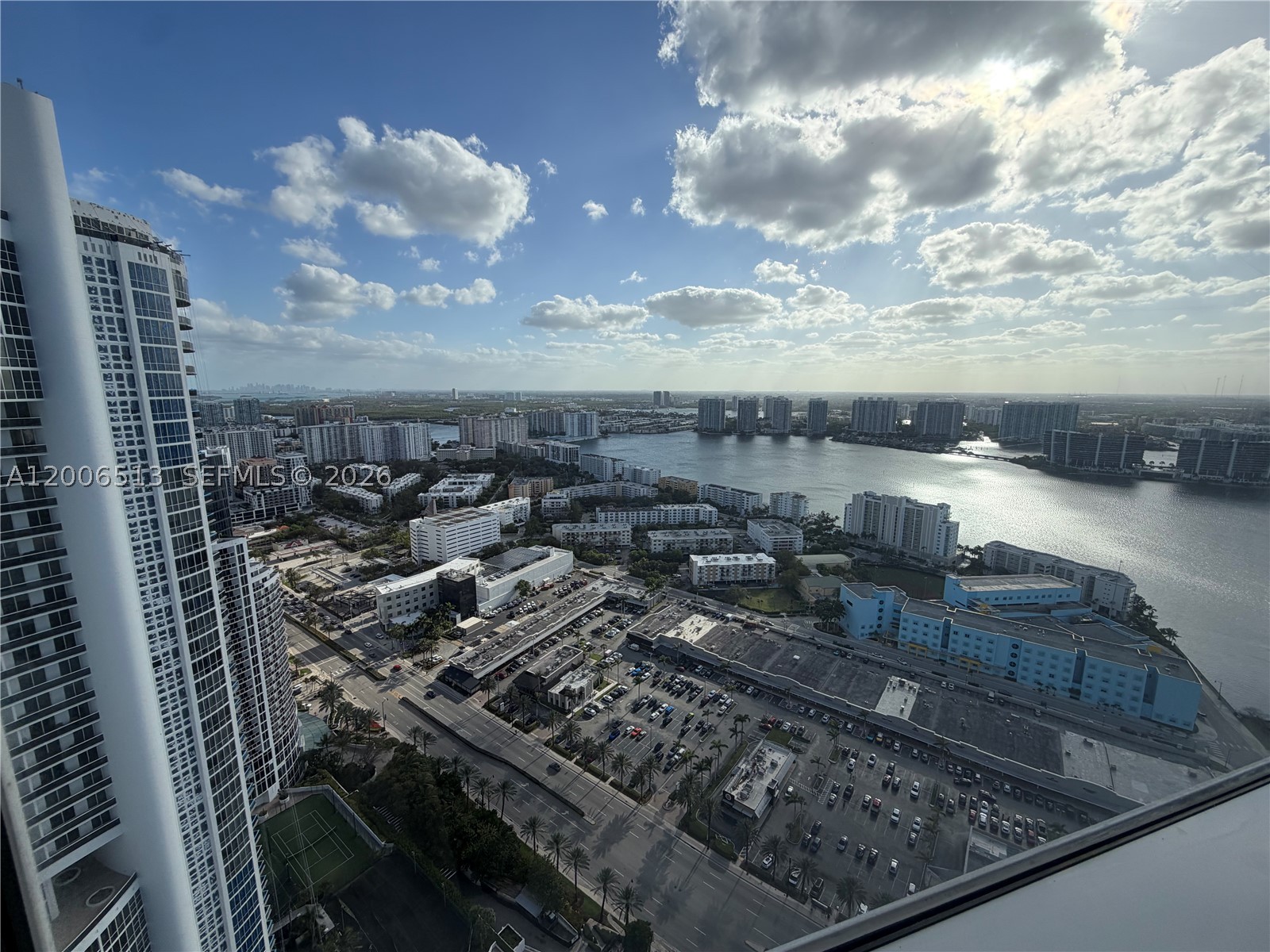 18201 Collins Ave 5105 Property Photo 14