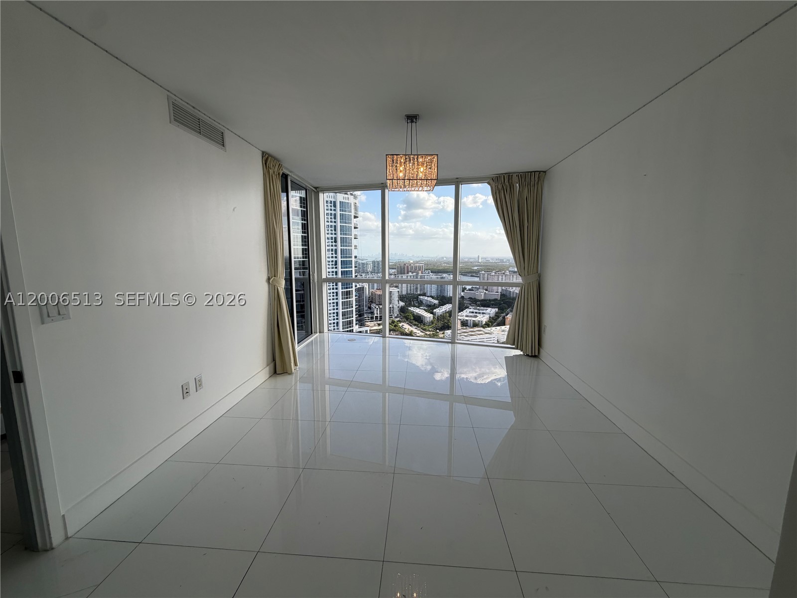 18201 Collins Ave 5105 Property Photo 15