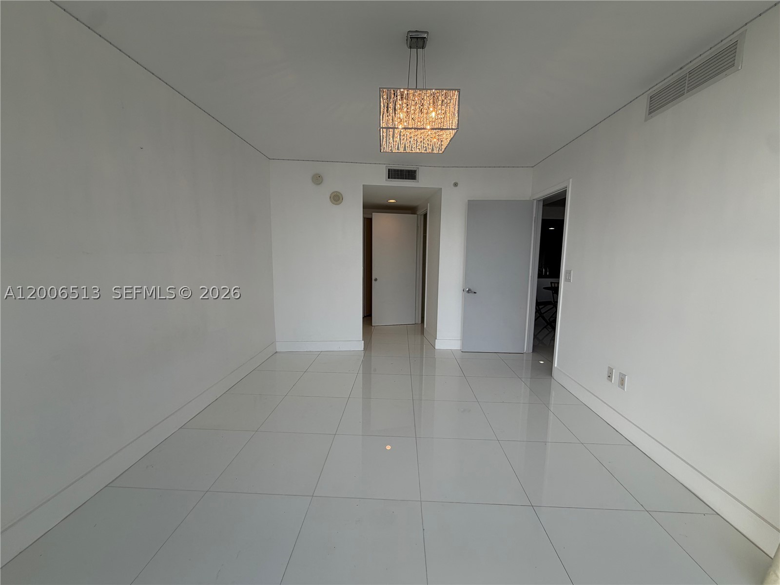 18201 Collins Ave 5105 Property Photo 16