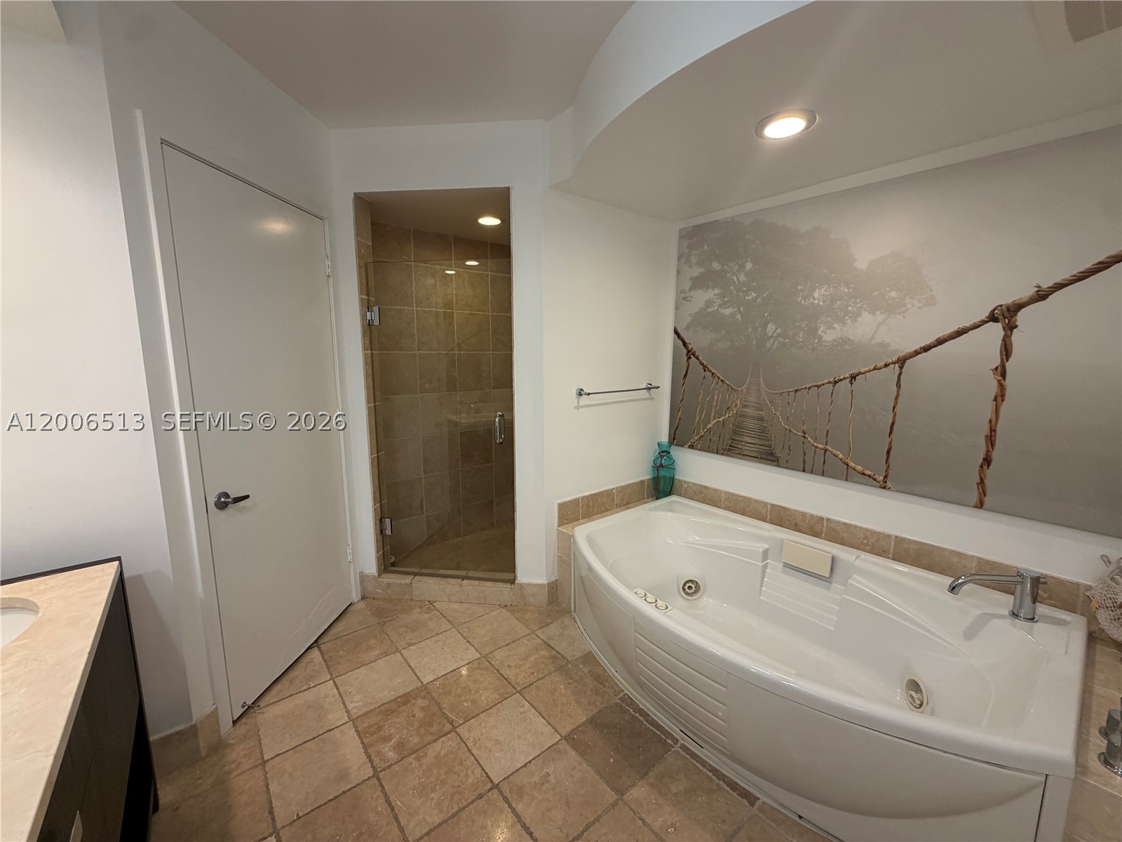 18201 Collins Ave 5105 Property Photo 18