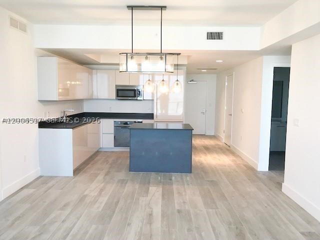 1010 Brickell Ave 4609 Property Photo 1