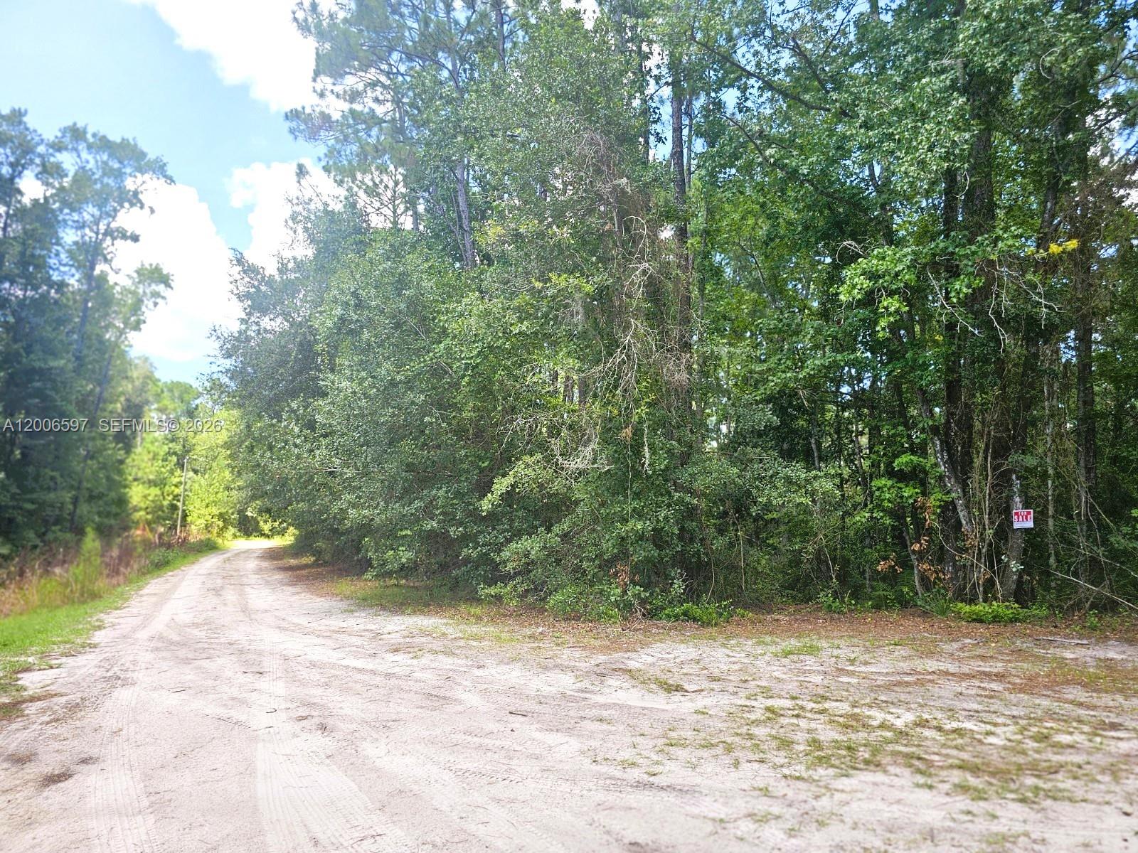 No Situs Se 2nd St Property Photo 3