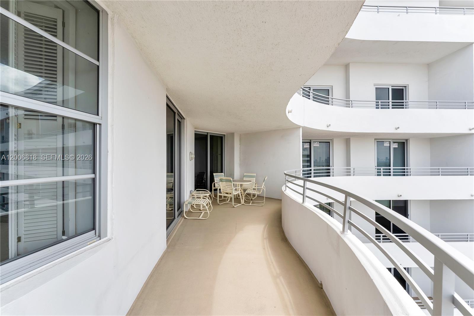 5555 Collins Ave 16a Property Photo 21