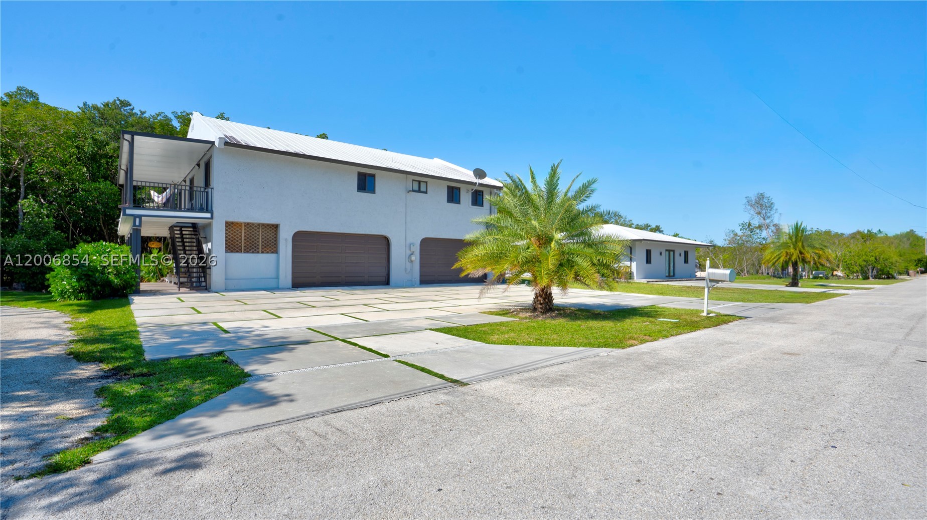 34 Atlantic Drive Property Photo 6