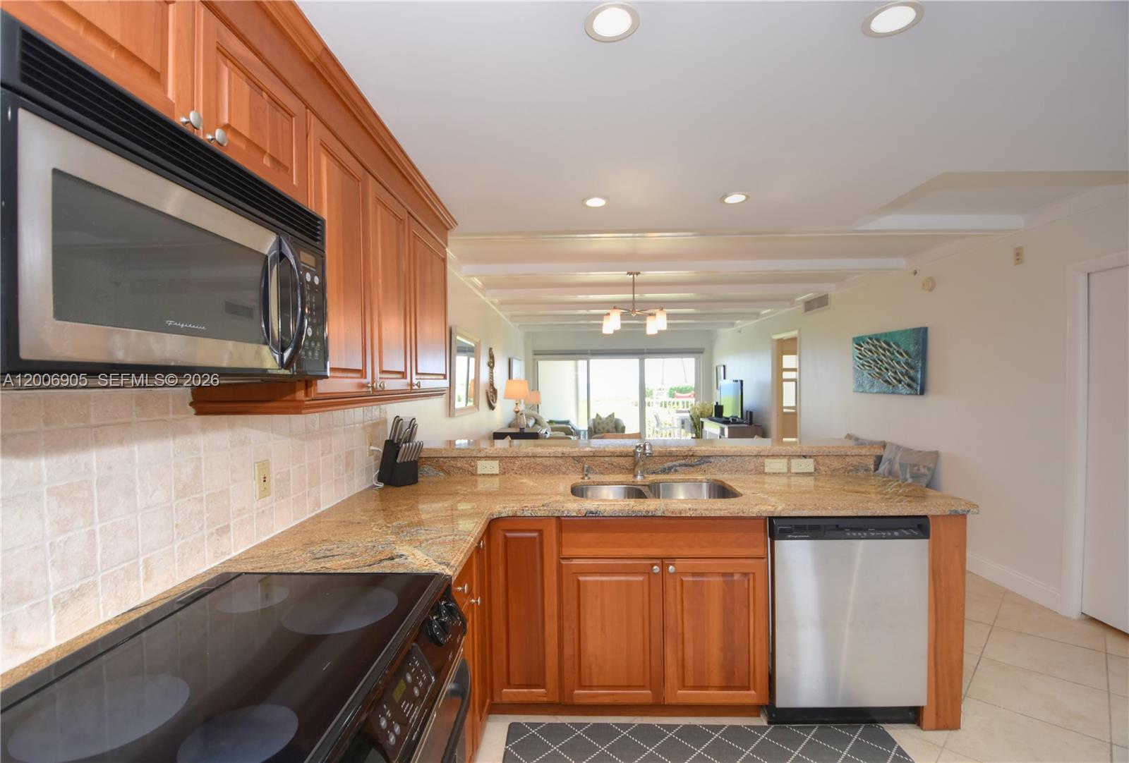 3101 S Ocean Blvd 118 Property Photo 4