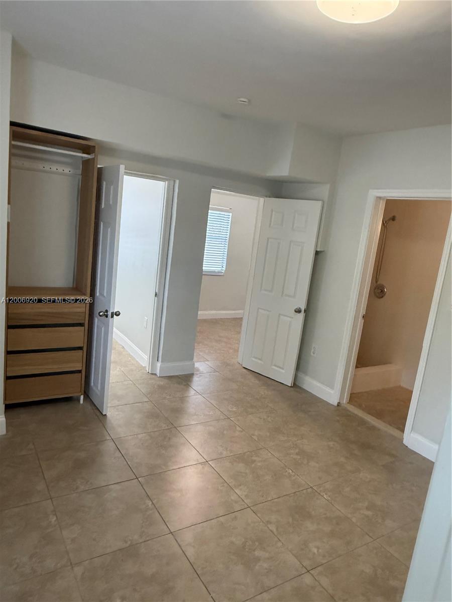 2816 Pine Tree Dr 2 Property Photo 10