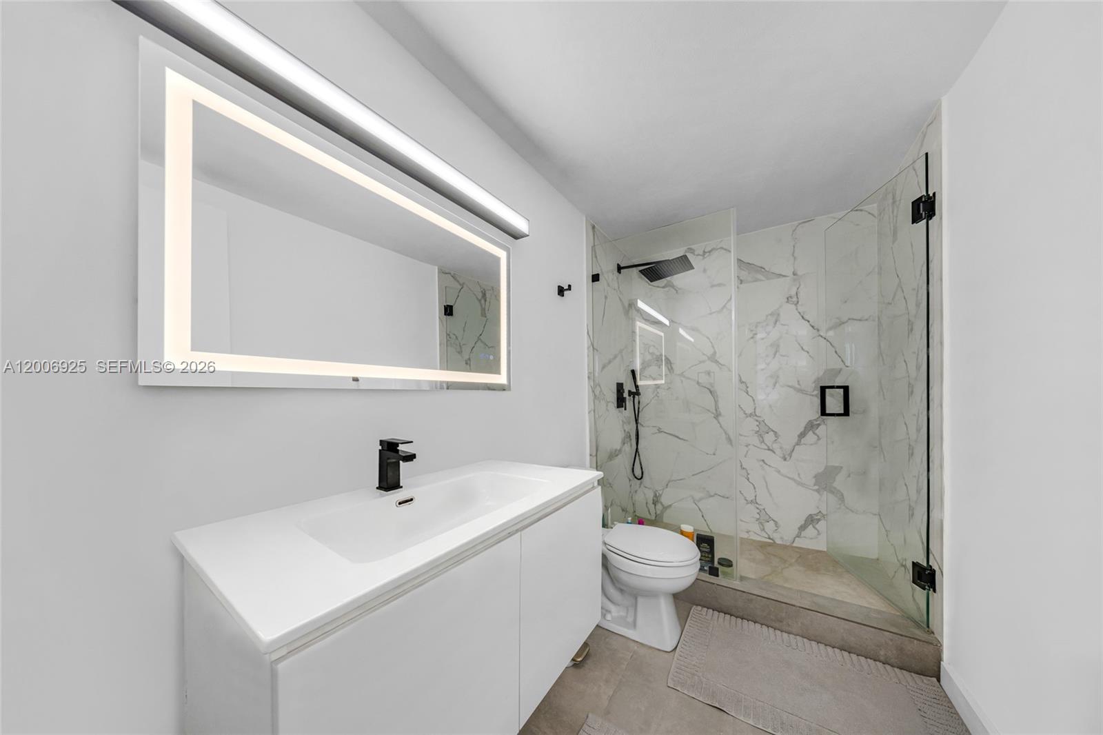 1000 West Ave 702 Property Photo 17