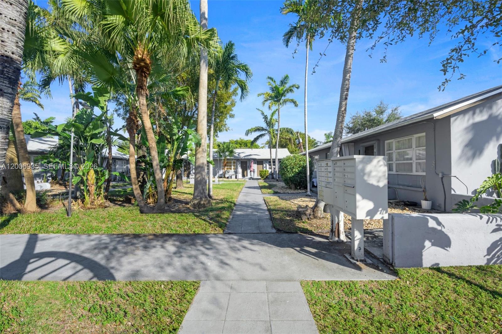 1815 Mckinley St 9 Property Photo 9
