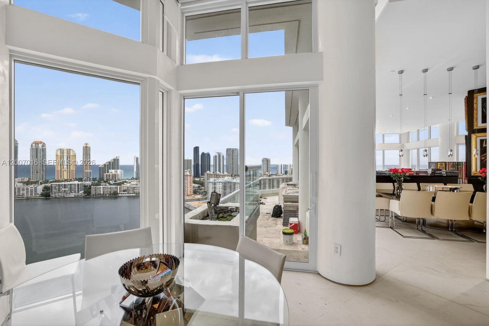 2600 Island Blvd Ph-1 Property Photo 19