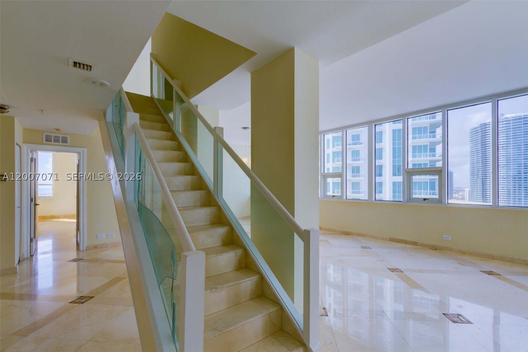888 Brickell Key Dr 2802 Property Photo 2