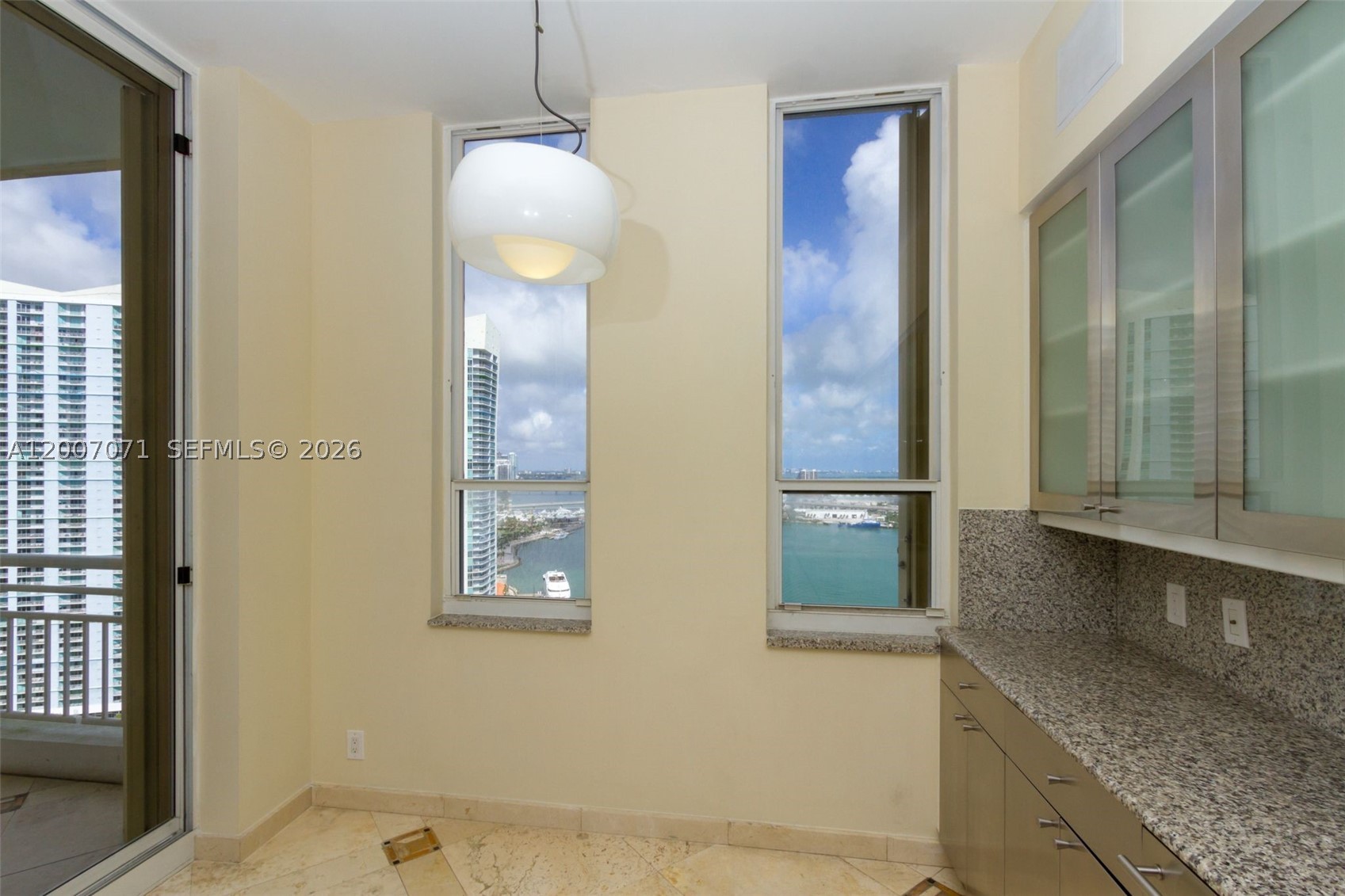 888 Brickell Key Dr 2802 Property Photo 8