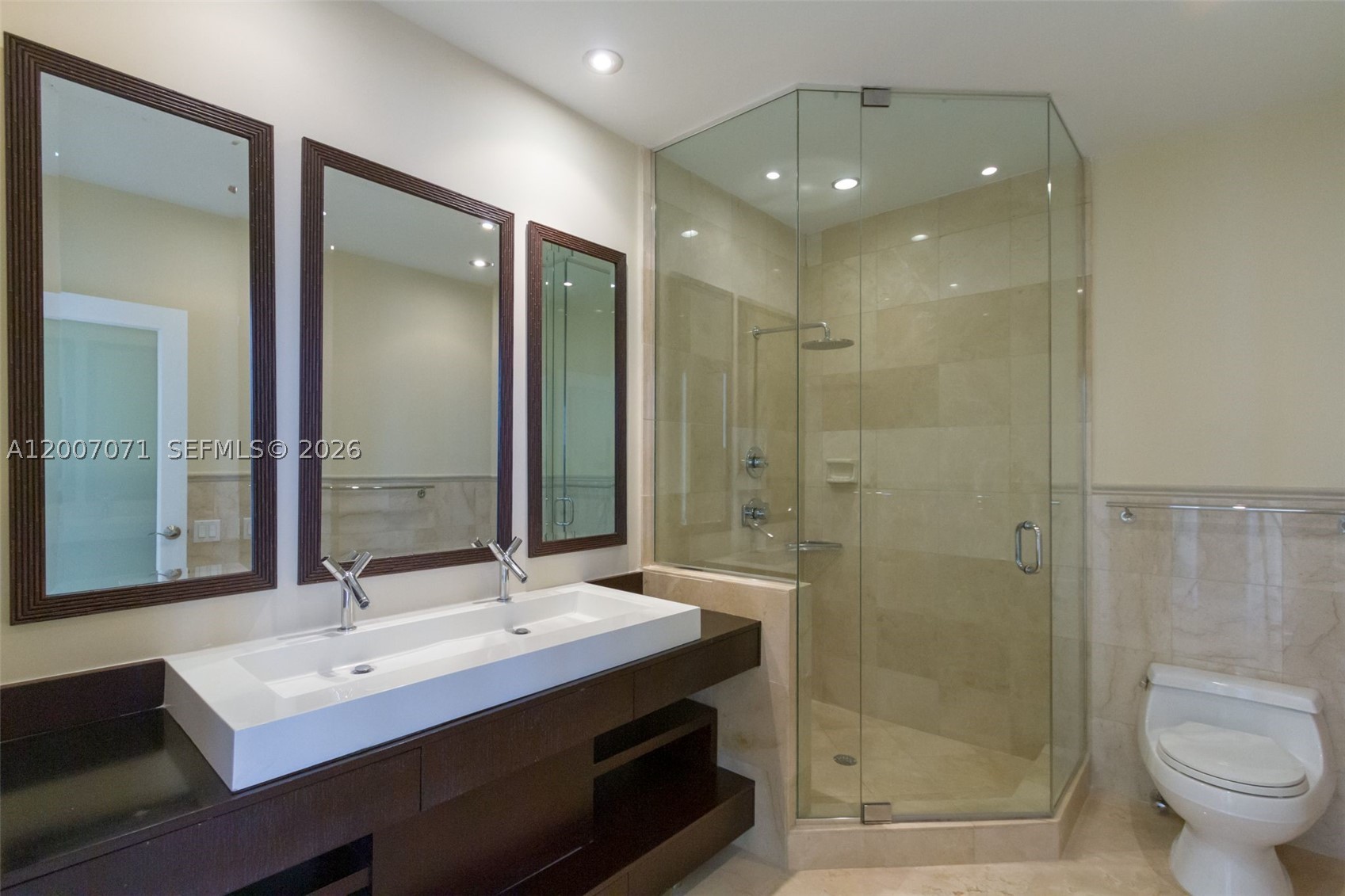 888 Brickell Key Dr 2802 Property Photo 15