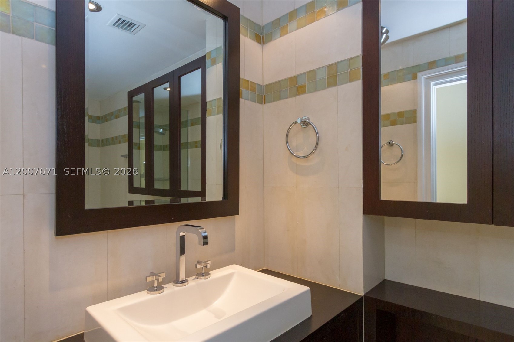 888 Brickell Key Dr 2802 Property Photo 17