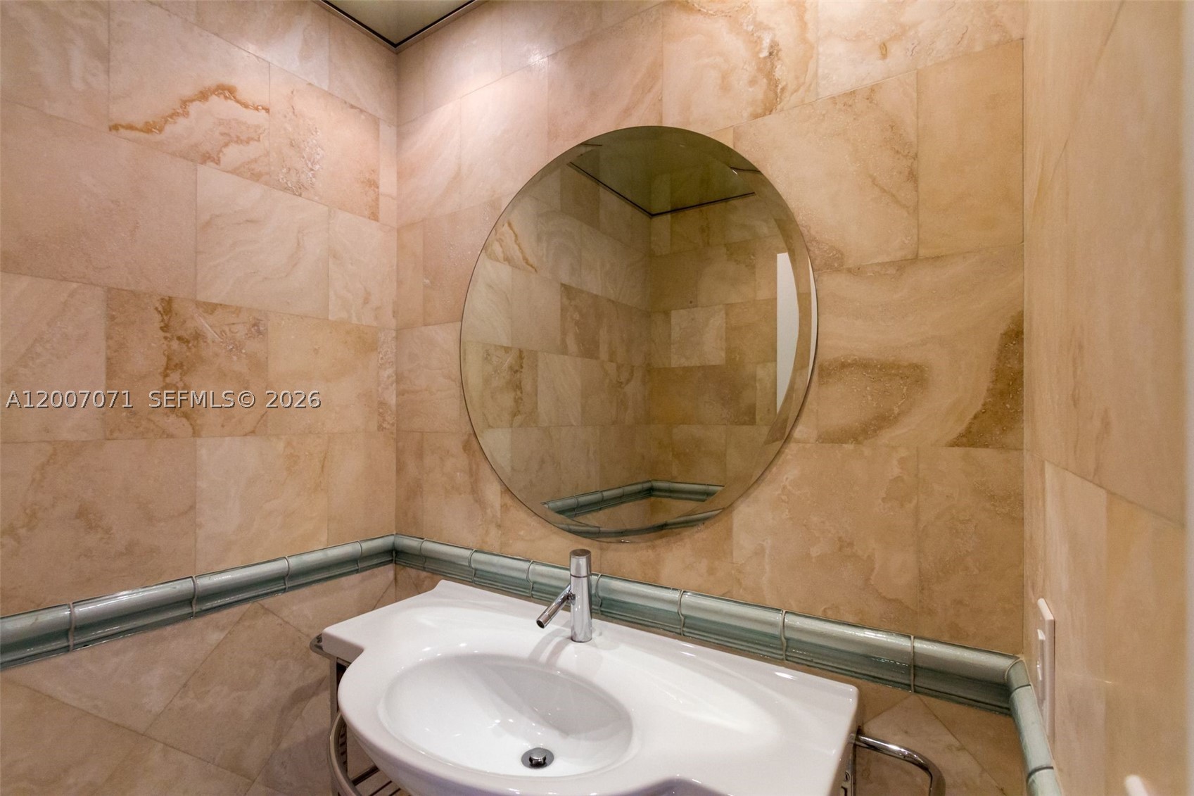 888 Brickell Key Dr 2802 Property Photo 18