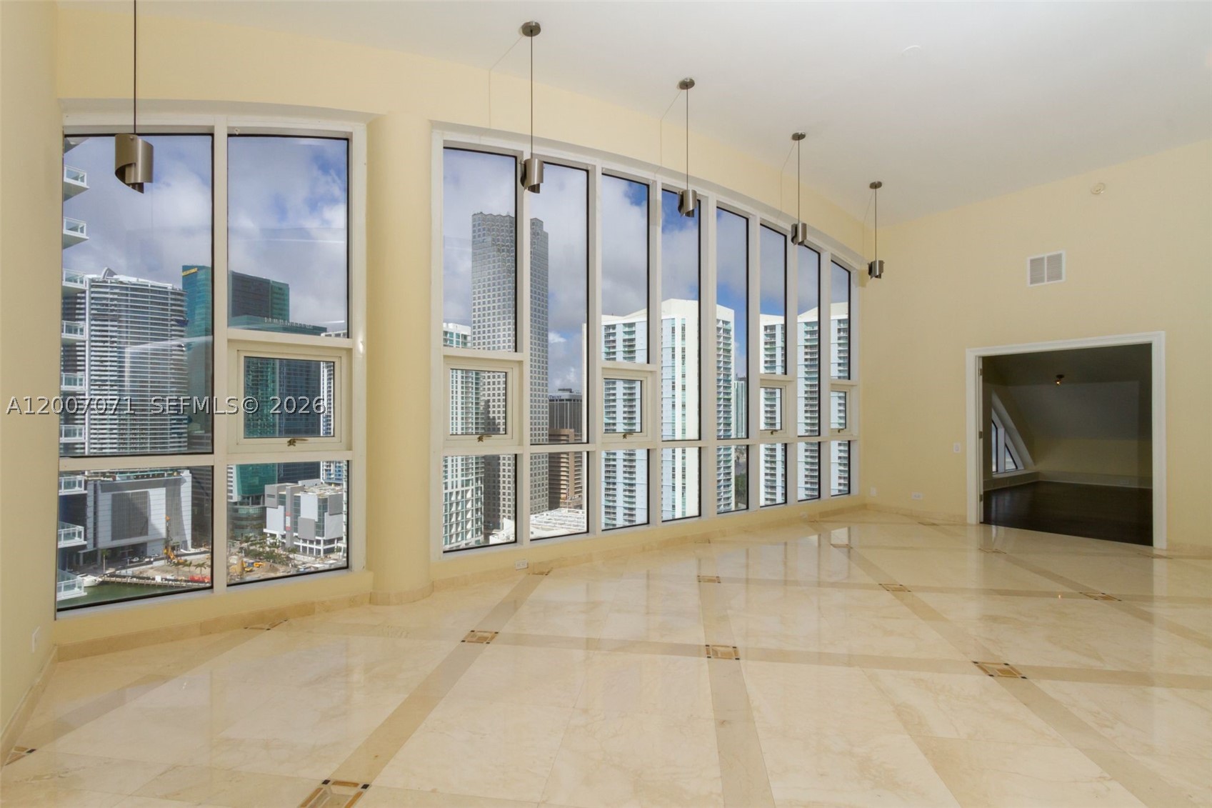 888 Brickell Key Dr 2802 Property Photo 28