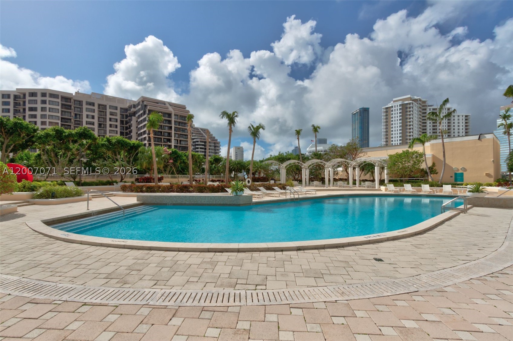 888 Brickell Key Dr 2802 Property Photo 46