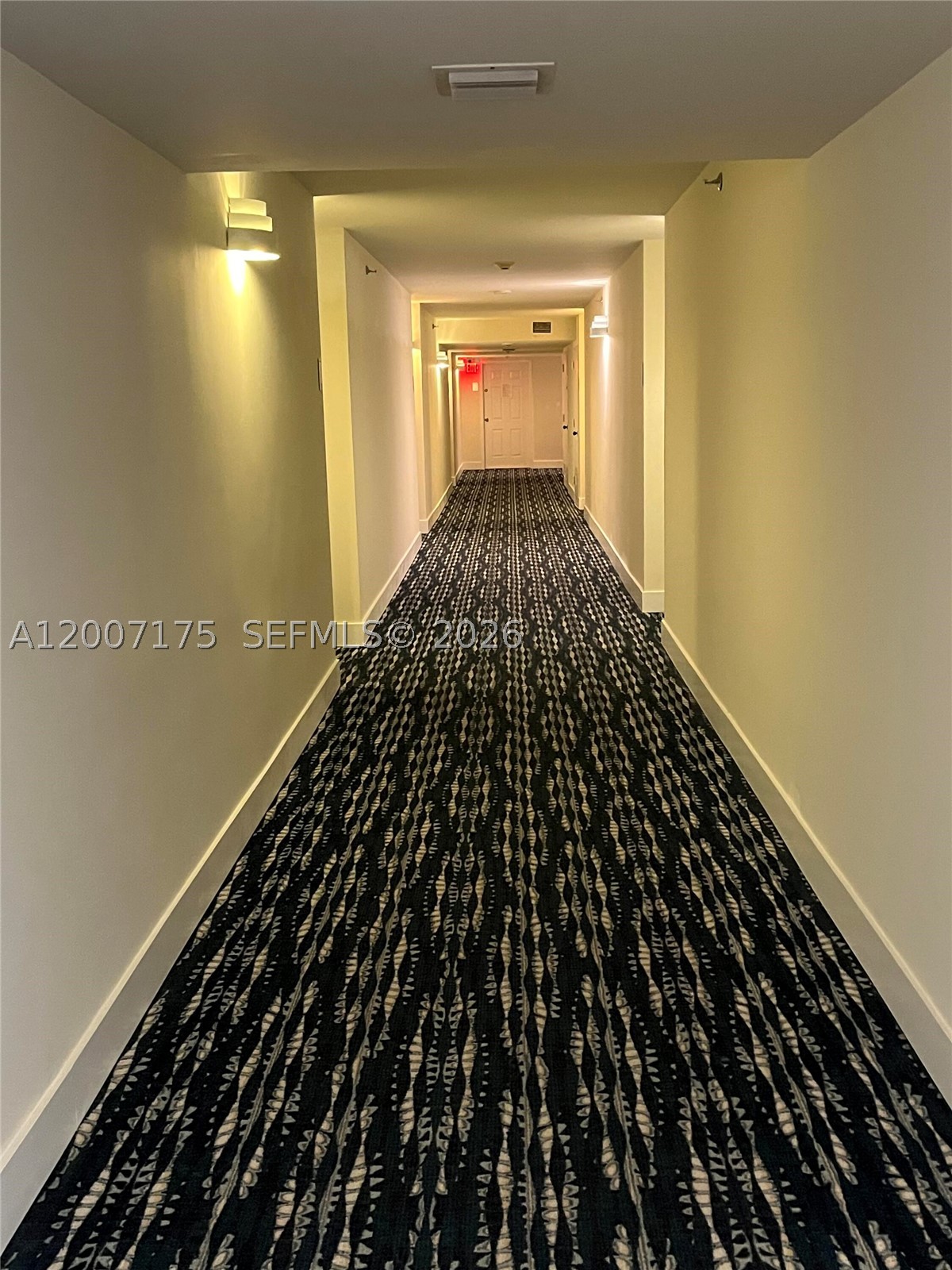 540 Brickell Key Dr 1809 Property Photo 13