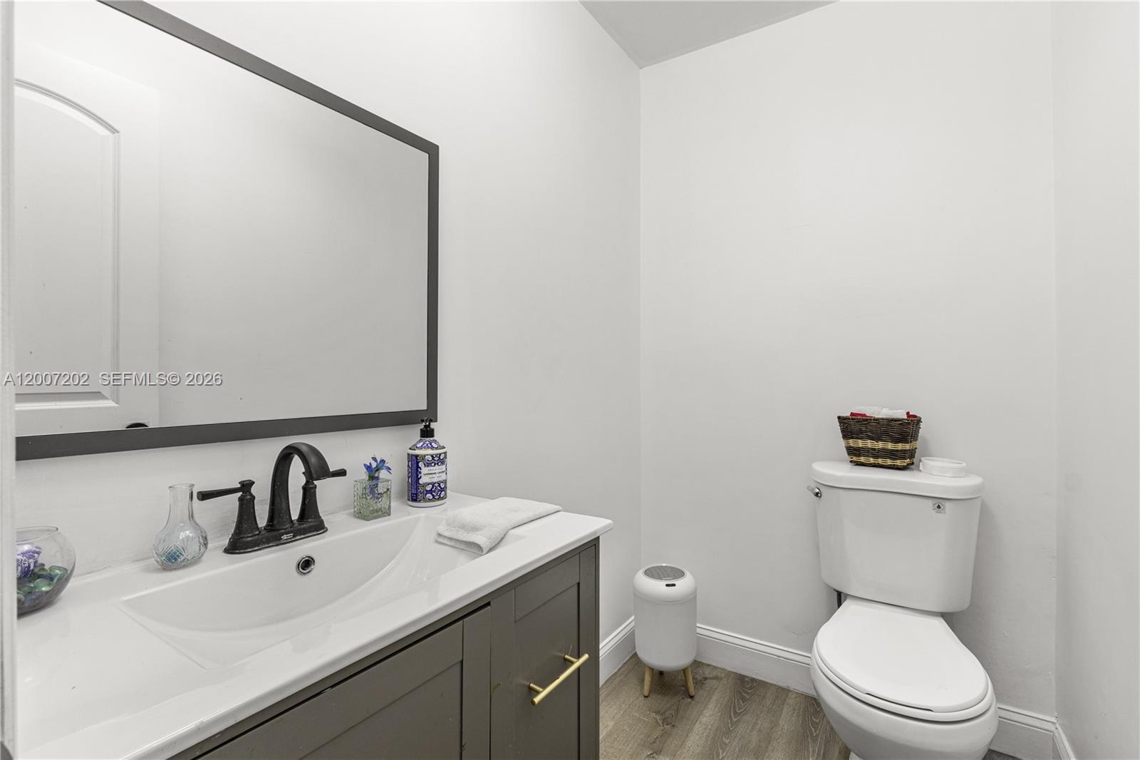 203 Ne 12th Ave 203 Property Photo 4