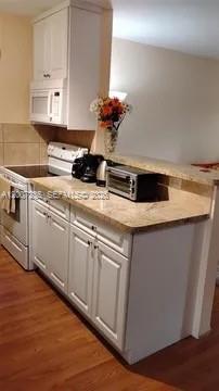 15610 Ne 6th Ave 18c Property Photo 8