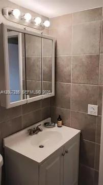 15610 Ne 6th Ave 18c Property Photo 10