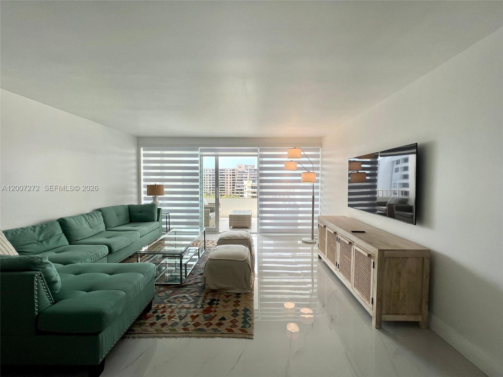 155 Ocean Lane Dr 1011 Property Photo 2