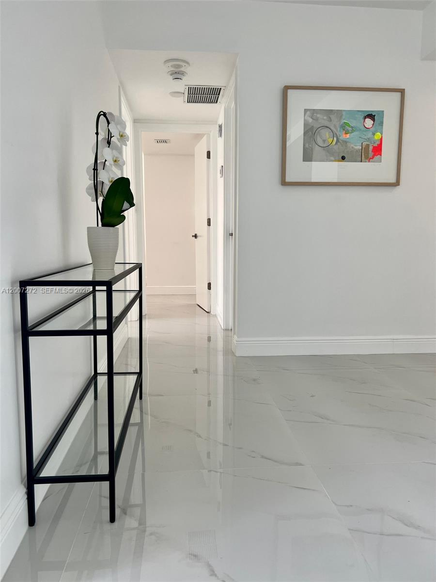 155 Ocean Lane Dr 1011 Property Photo 3
