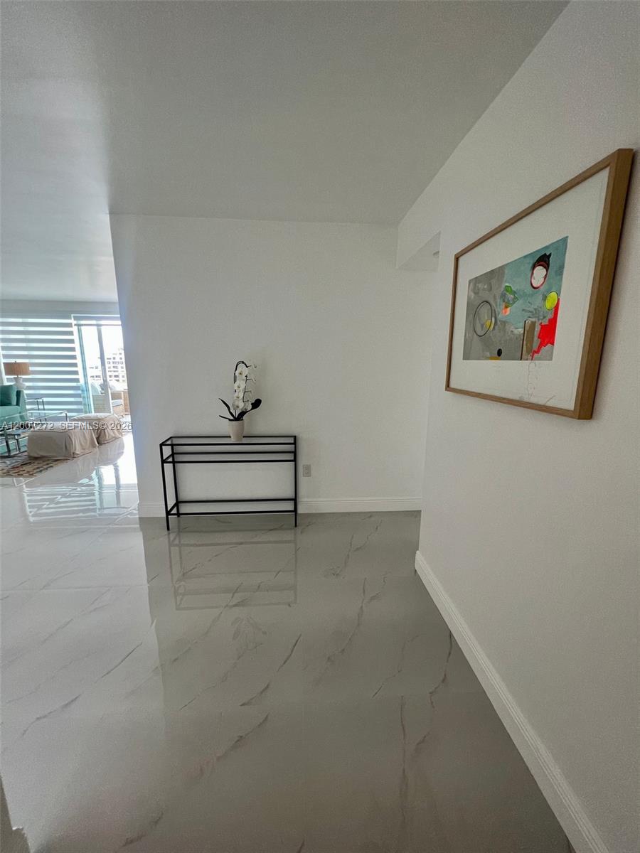 155 Ocean Lane Dr 1011 Property Photo 4