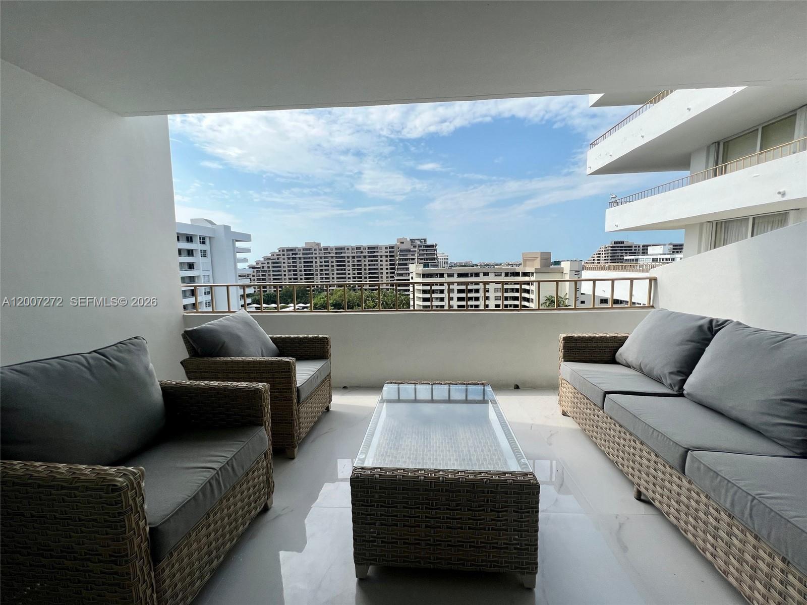 155 Ocean Lane Dr 1011 Property Photo 12