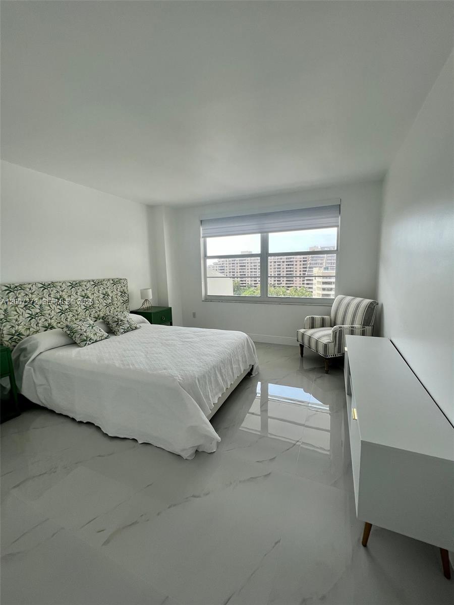 155 Ocean Lane Dr 1011 Property Photo 27