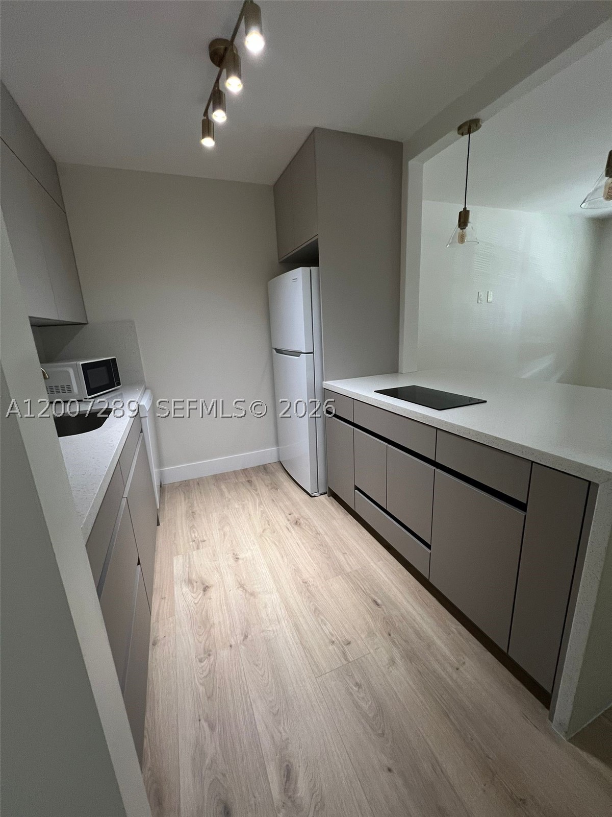 13155 Sw 7th Ct 204e Property Photo 12