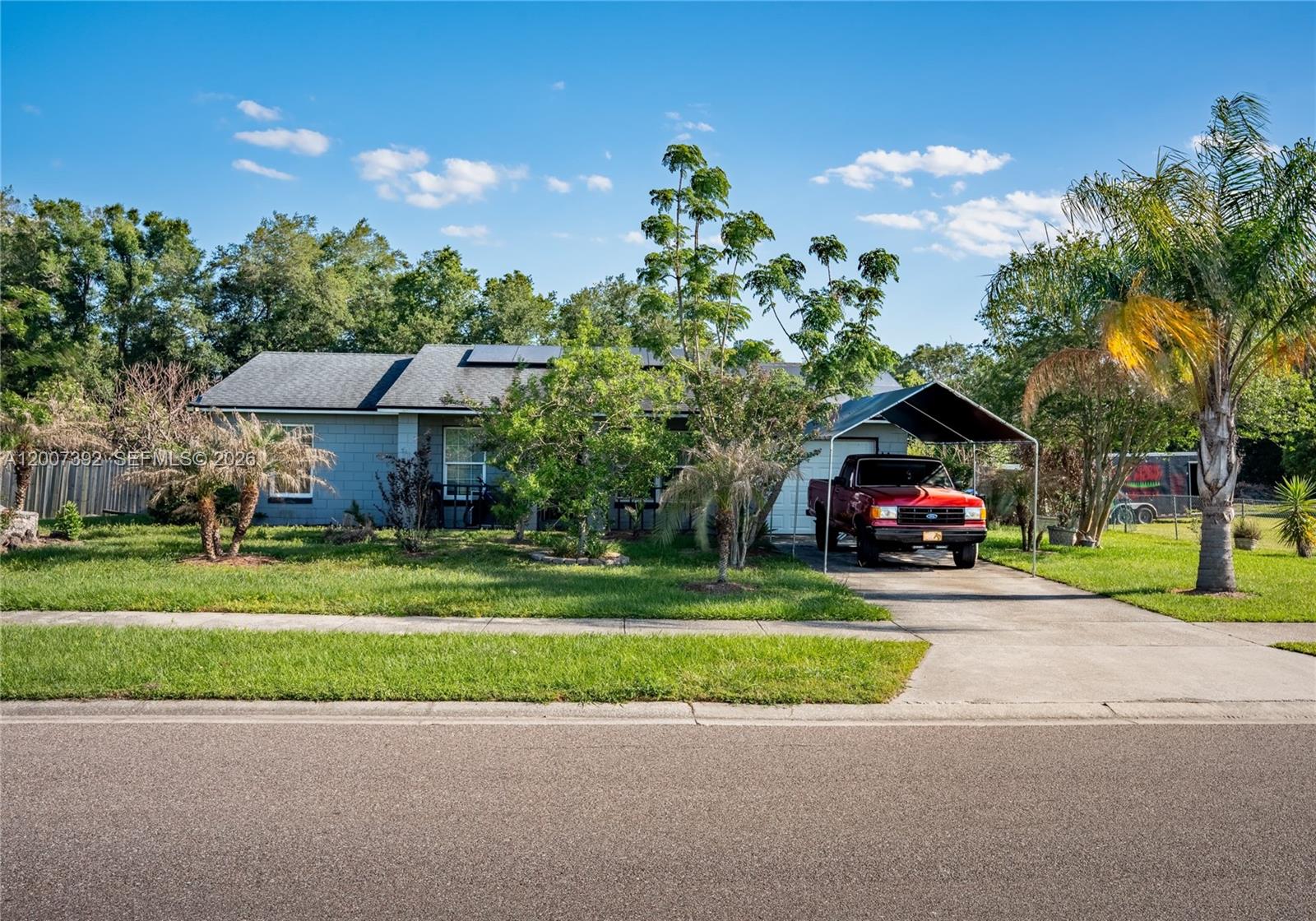 6924 Holly Creek Rd Property Photo 1