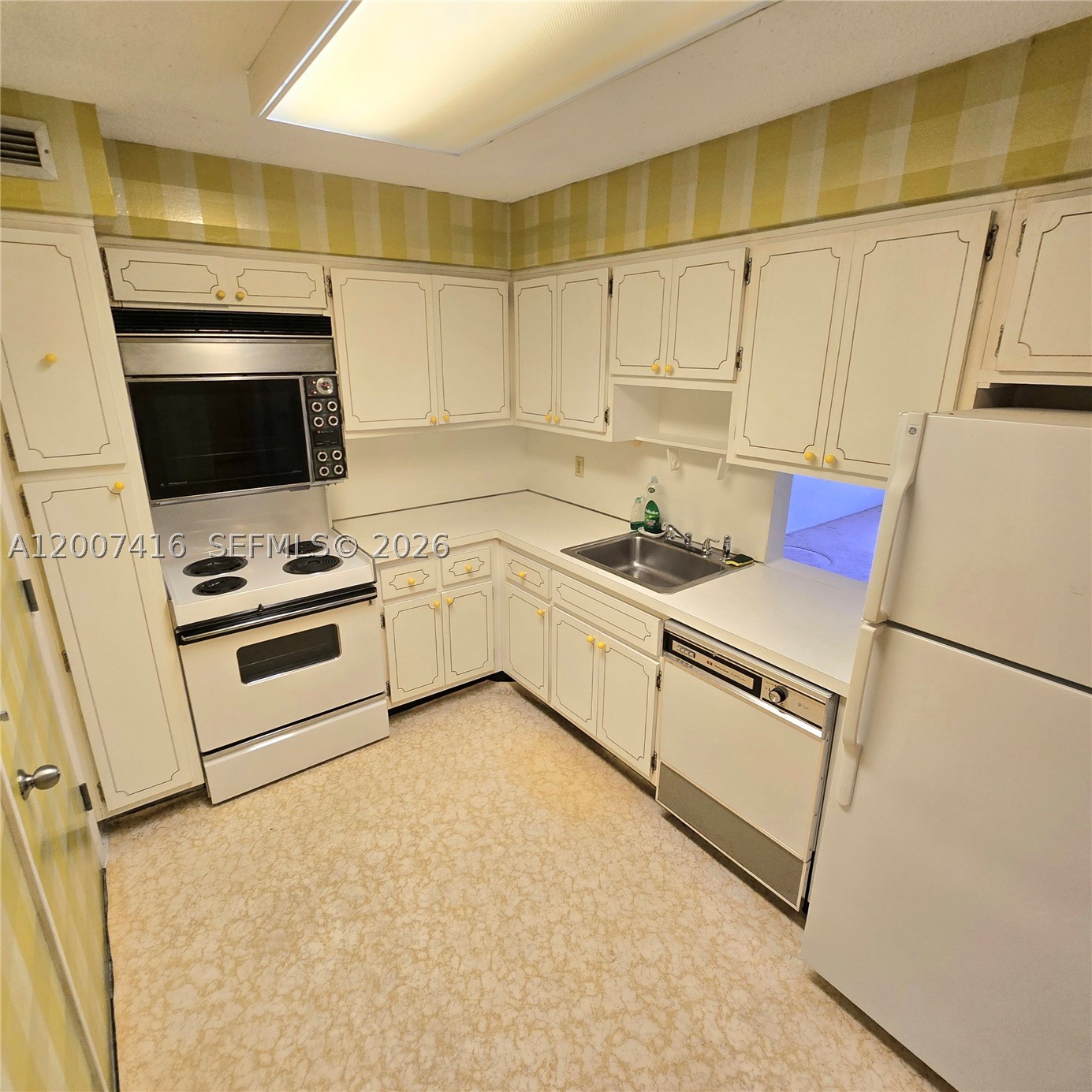 5 Island Ave 5a Property Photo 29