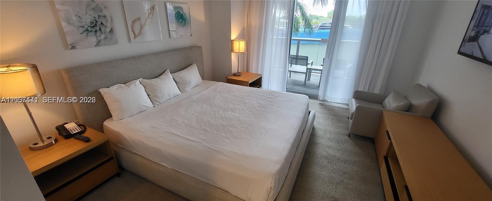 2602 E Hallandale Beach Blvd R306 Property Photo 8