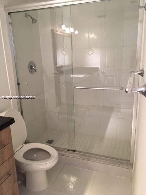 8205 Lake Dr 204 Property Photo 11