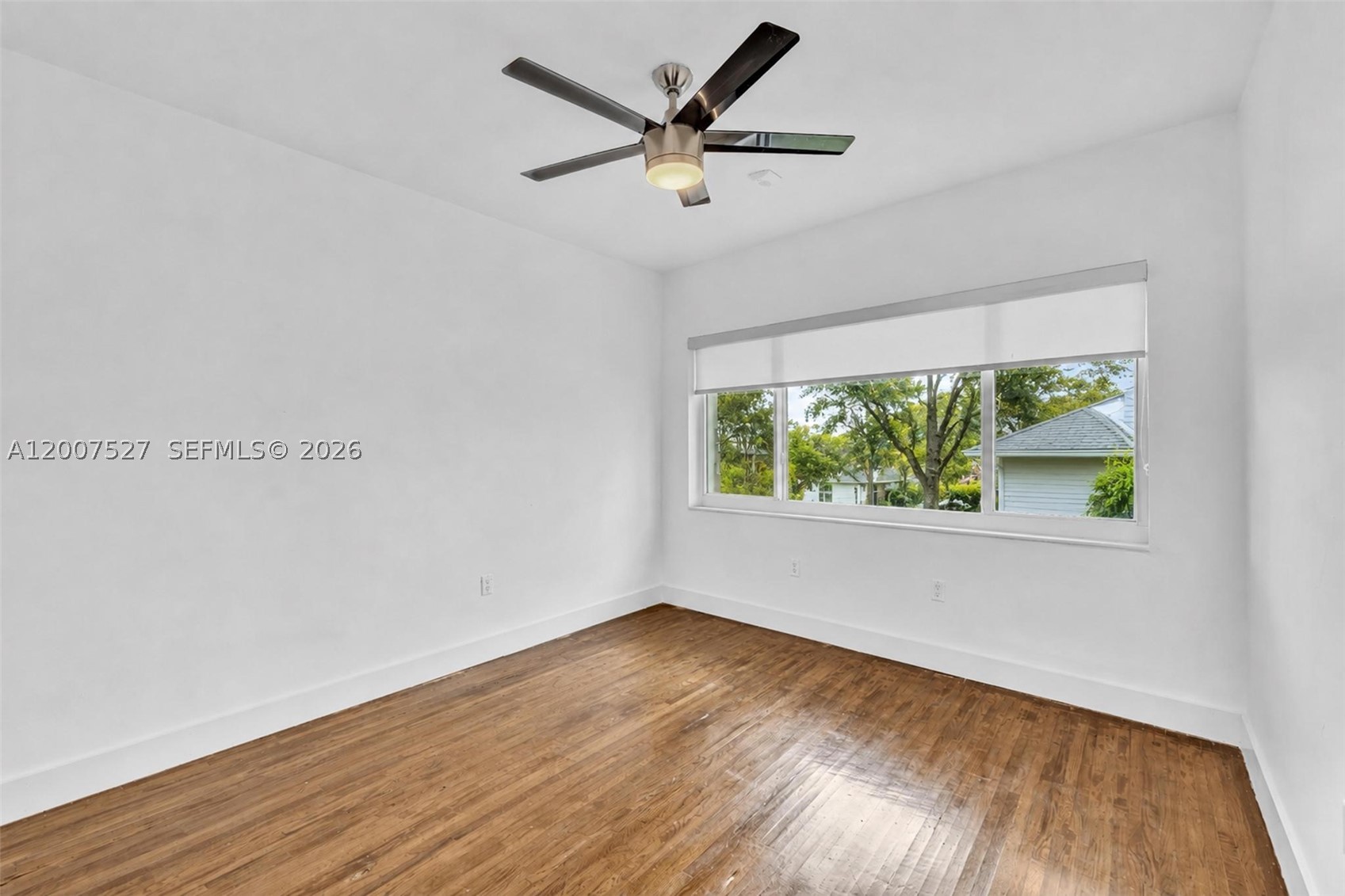 9200 E Bay Harbor Dr 1 Property Photo 19