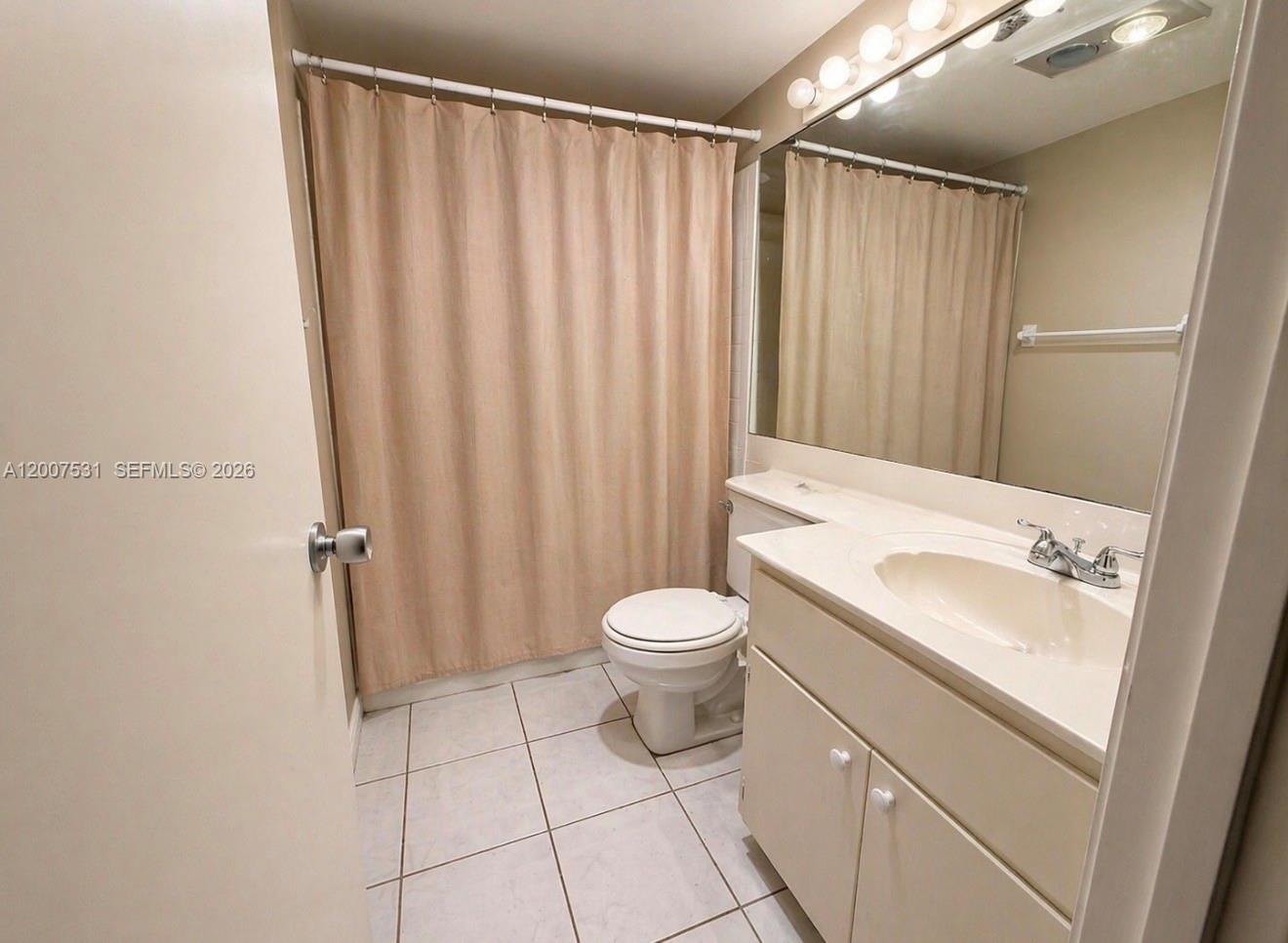 900 Sw 12th St 110 Property Photo 7