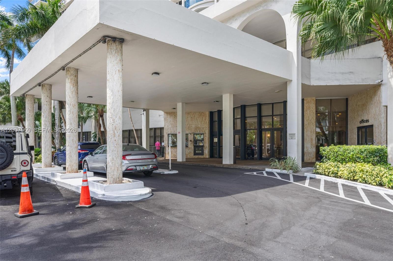 3800 S Ocean Dr 301 Property Photo 3