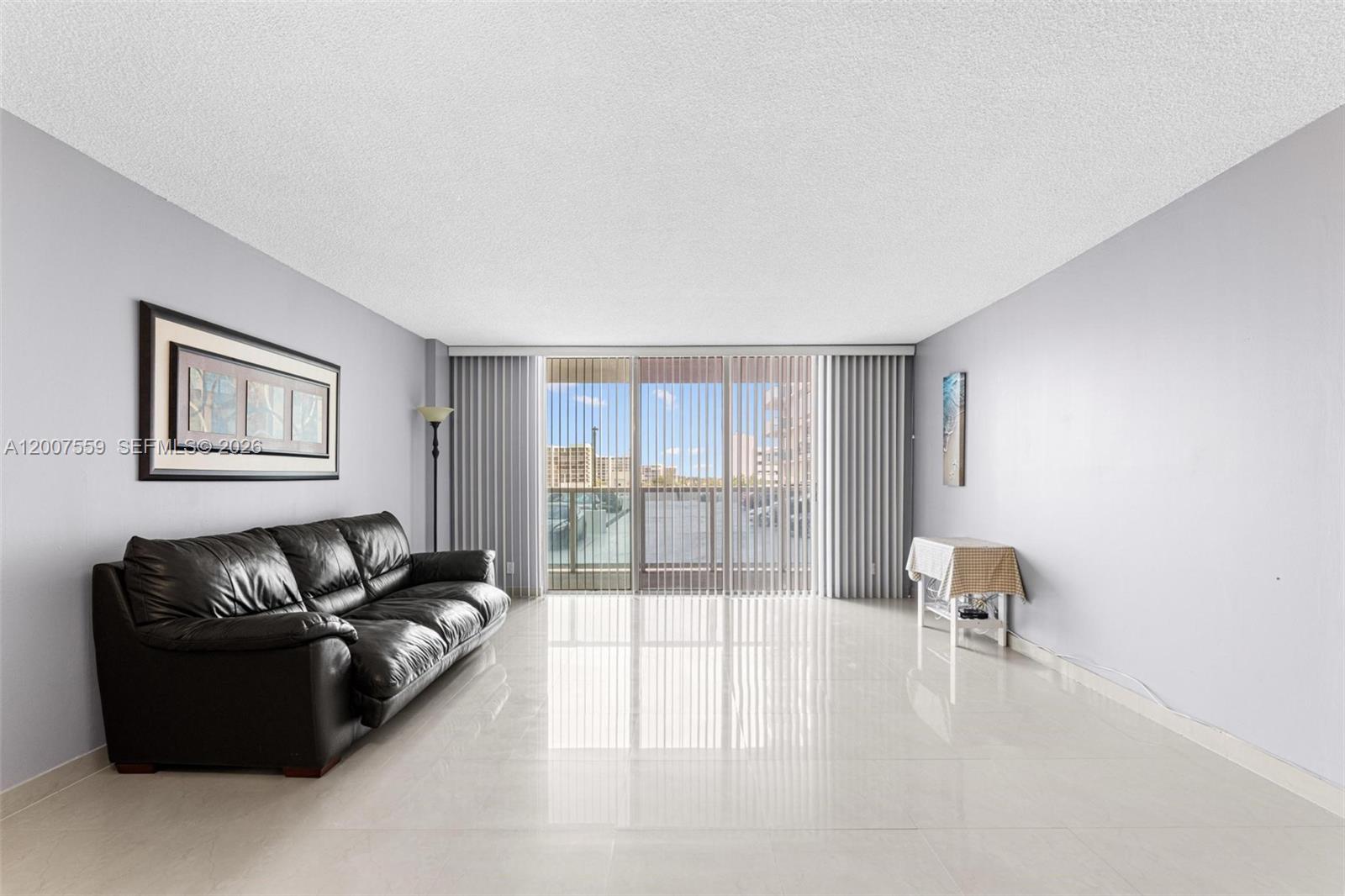 3800 S Ocean Dr 301 Property Photo 9