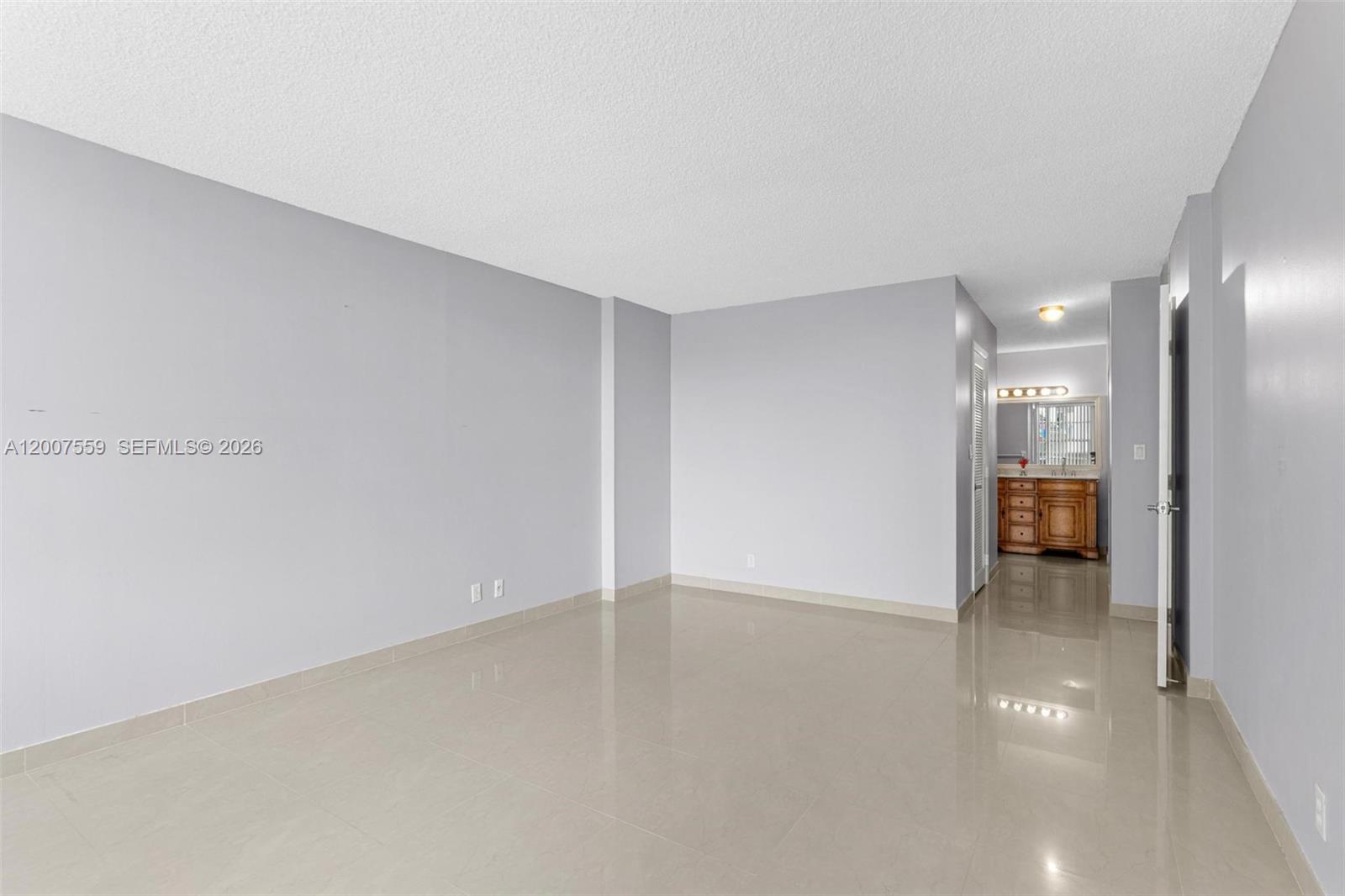 3800 S Ocean Dr 301 Property Photo 18