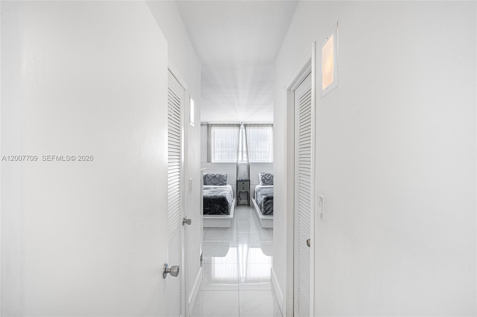 19370 Collins Ave 1612 Property Photo 8