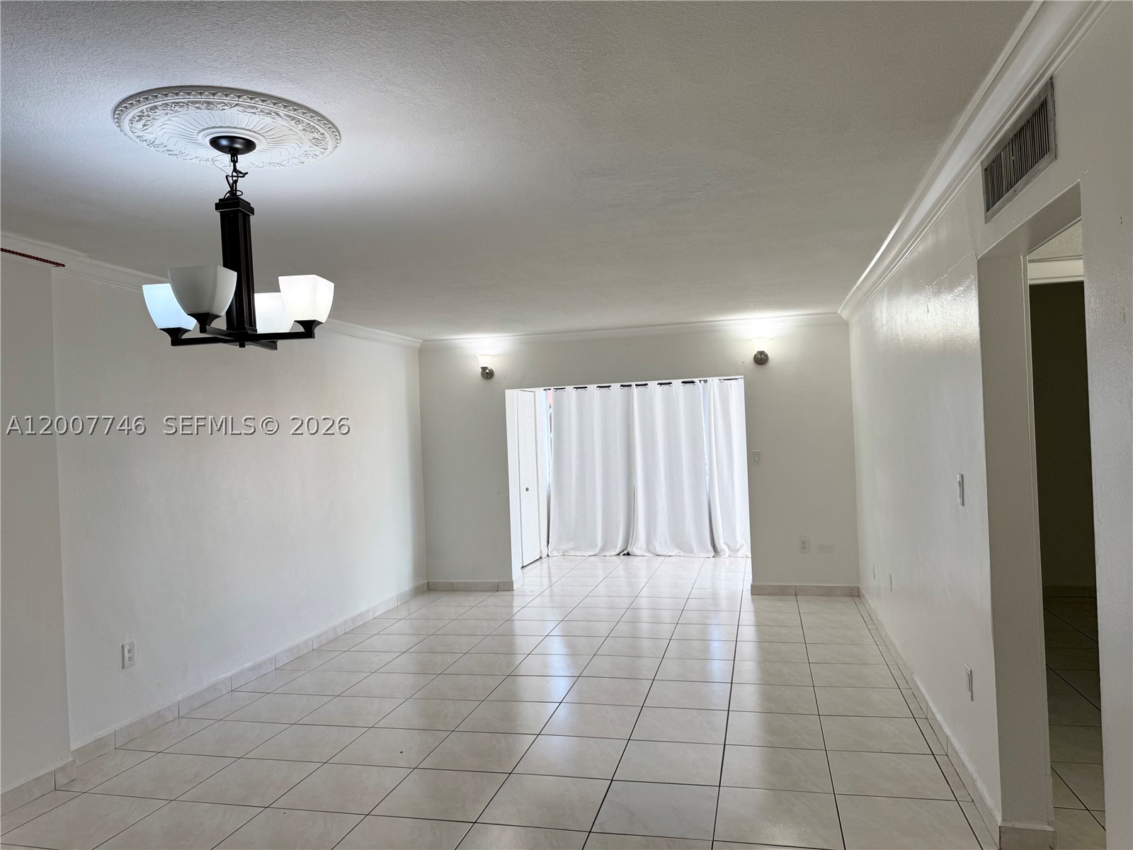1850 W 56th St 2404 Property Photo 1