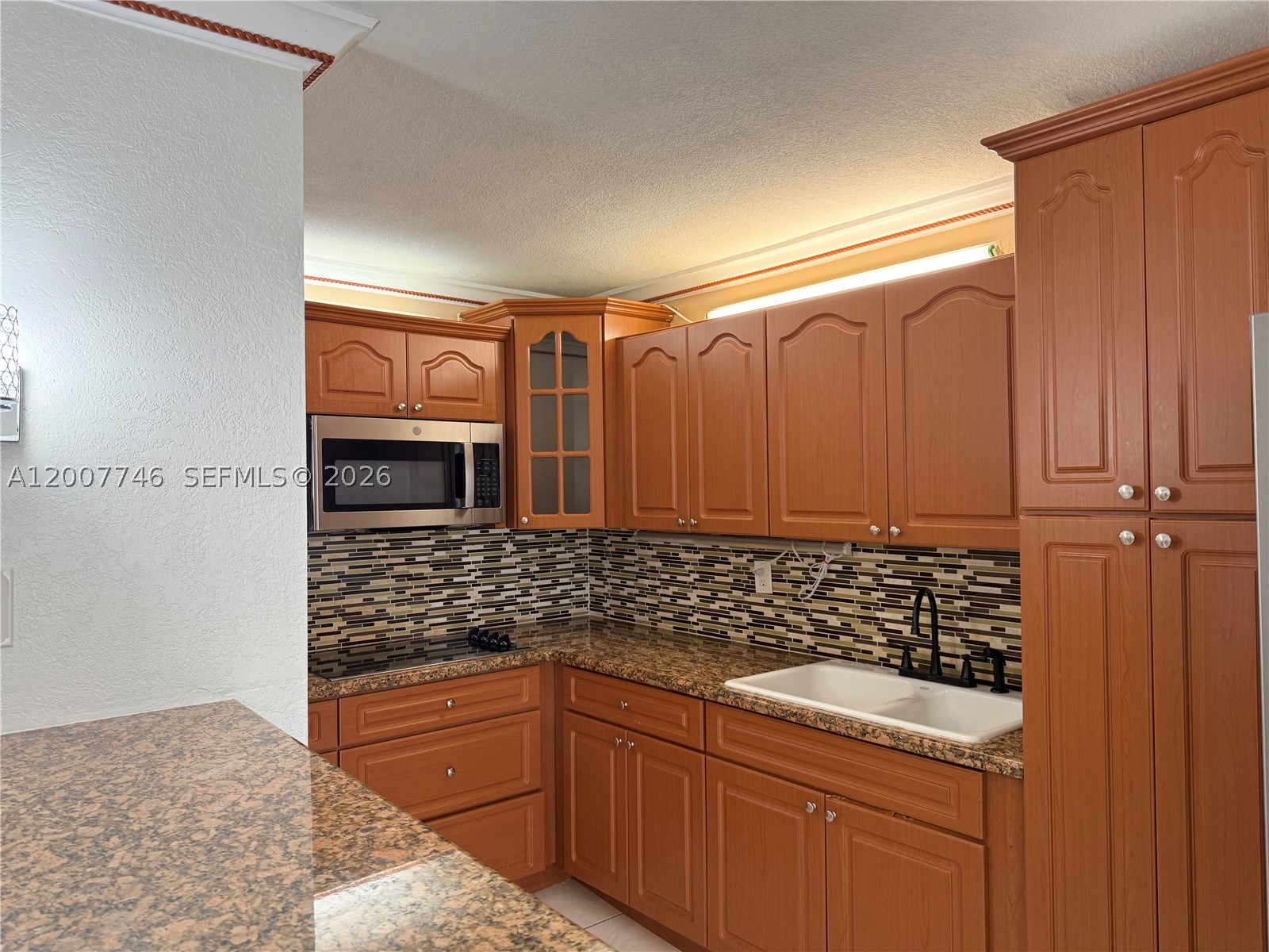 1850 W 56th St 2404 Property Photo 4