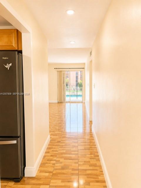 1910 W 56th St 3121b Property Photo 35