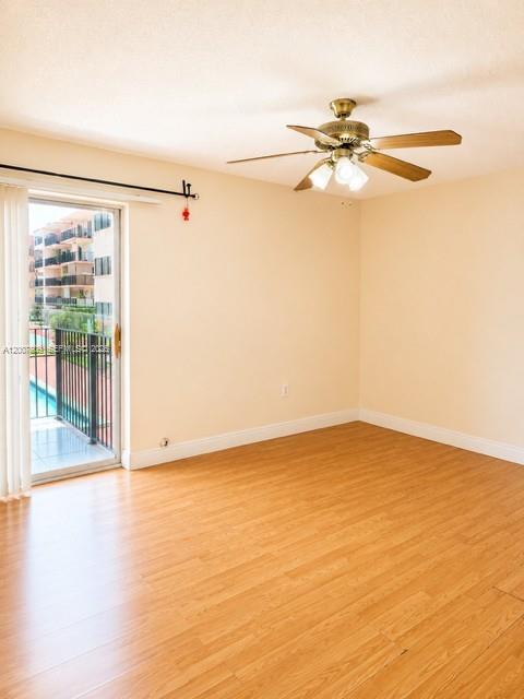 1910 W 56th St 3121b Property Photo 38
